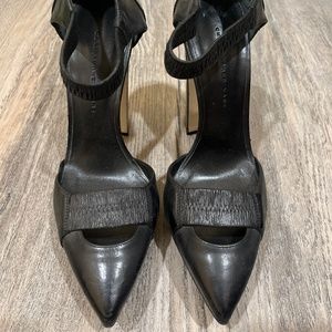 Christopher Kane pointy toe chunky heel